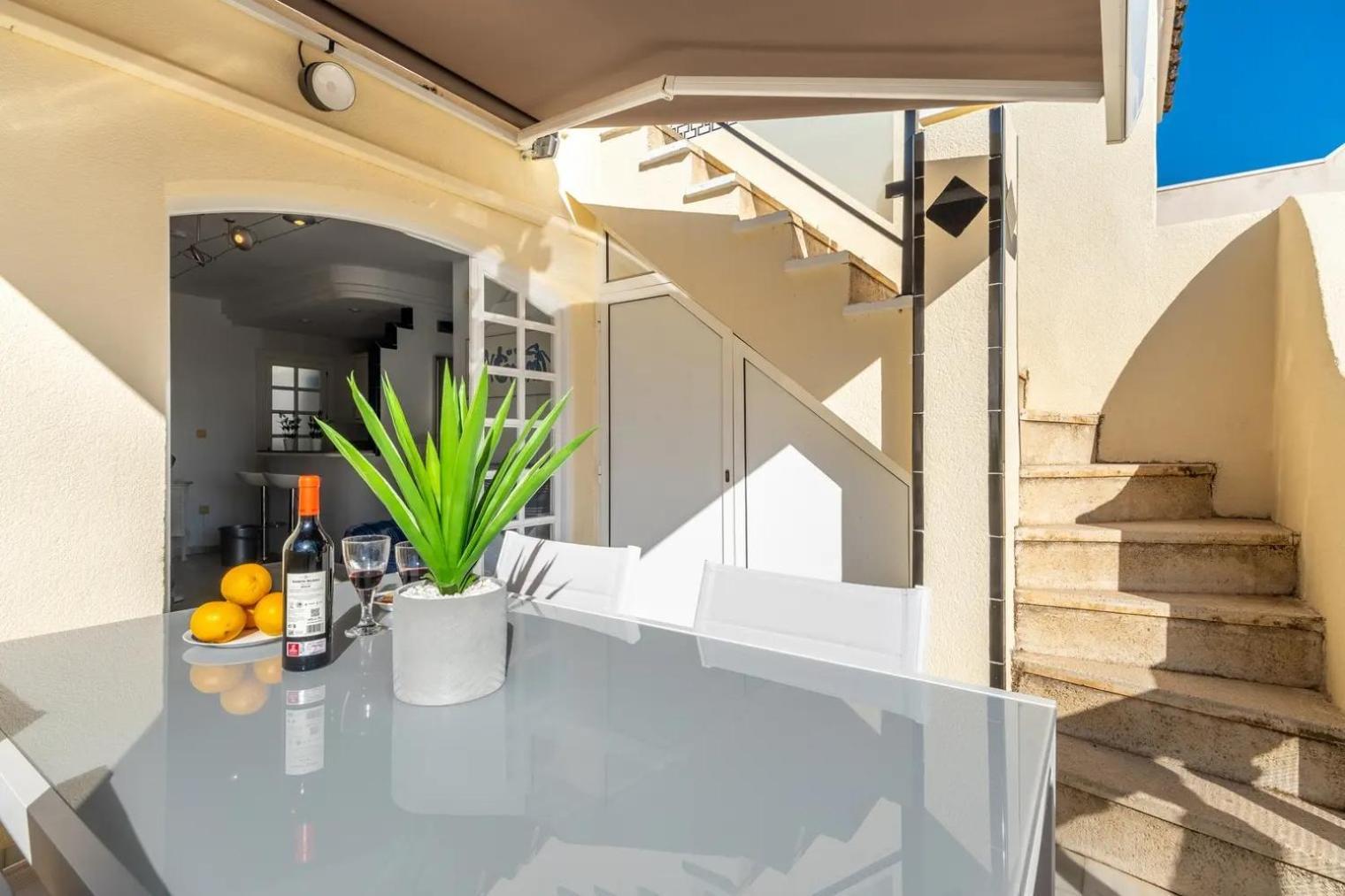 Amazing Penthouse On The Beach, Sea Views, Wifi, Airconditioning And Parking Torrevieja Kültér fotó